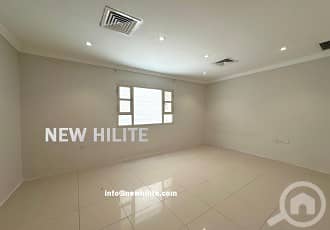 3 Bedroom Flat for Rent in Salwa, Kuwait City - Spacious 3-Bedroom Apartment for Rent in Salwa
