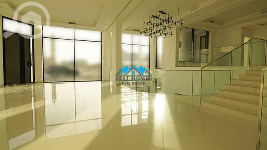 5 Bedroom Apartment for Rent in Fnaitees, Kuwait City - Luxury 5 Bedroom Duplex with Garden and Diwaniya in Al Funaitees