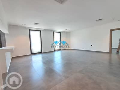 4 Bedroom Flat for Rent in Al Rawda, Kuwait City - Modern 4 Bedrooms Apartment with Yard and Private Entrance in Rawda