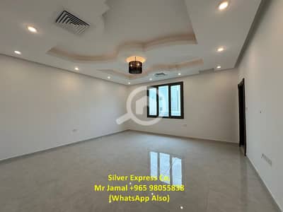 3 Bedroom Flat for Rent in Fnaitees, Kuwait City - 3 Master Bedroom Floor with Balcony for Rent in Finatees.