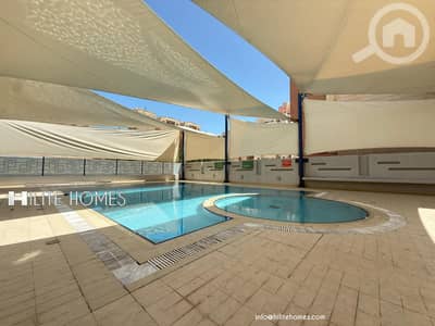 فلیٹ 3 غرف نوم للايجار في السالمية، مدينة الكويت - Modern 3 bedroom Duplex Seaview apartment for rent in Salmiya