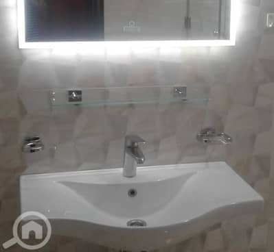5 Bedroom Apartment for Rent in Al Eqaila, Kuwait City - Nice 5 bedroom floor with terrace in egaila