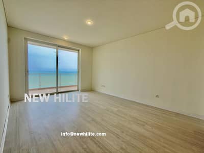 شقة 2 غرفة نوم للايجار في بنيد القار، مدينة الكويت - Spacious 2-Bedroom Sea View Apartment for Rent in Bneid Al Qar
