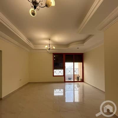 شقة 3 غرف نوم للايجار في السالمية، مدينة الكويت - Apartment with one month free rent in Salmiya