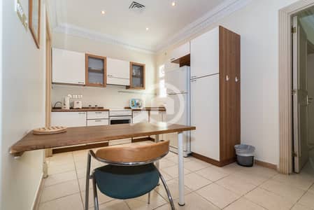فلیٹ 1 غرفة نوم للايجار في السالمية، مدينة الكويت - Salmiya – furnished, one bedroom apartment w/pool