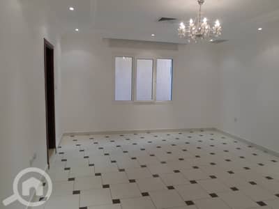 4 Bedroom Flat for Rent in Al Manqaf, Kuwait City - Beautiful 4 bedroom villa floor in mangaf. 4 Bedroom Flat for Rent in Al Manqaf, Kuwait City - Beautiful 4 bedroom villa floor in mangaf.