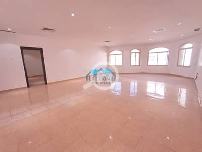 4 Bedroom Apartment for Rent in Al Shuhada, Kuwait City - Elegant 4 Bedrooms Nice Apartment in Shuhada