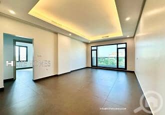 فلیٹ 3 غرف نوم للايجار في سلوى، مدينة الكويت - Three bedroom apartment with Balcony for rent in Salwa