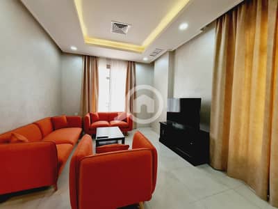 2 Bedroom Flat for Rent in Al Salmiya, Kuwait City - شقة مفروشة للإيجار بالسالمية غرفتين و صالة و حمامين