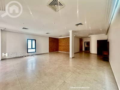 شقة 3 غرف نوم للايجار في الجابرية، مدينة الكويت - Three Master bedroom apartment for rent in Jabriya with Balcony