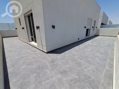 فلیٹ 2 غرفة نوم للايجار في مشرف، مدينة الكويت - Roof top 2 Bedroom in Abu Fatira