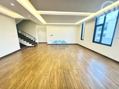 شقة 4 غرف نوم للايجار في المسيلة، مدينة الكويت - Modern Style 4 Bedroom Duplex with Private Elevator in Al-Masayel شقة 4 غرف نوم للايجار في المسيلة، مدينة الكويت - Modern Style 4 Bedroom Duplex with Private Elevator in Al-Masayel