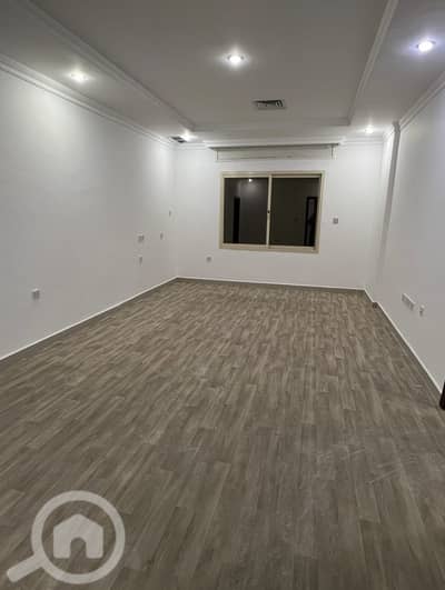 3 Bedroom Flat for Rent in Mishref, Kuwait City - للإيجار شقتين ارضية في منطقة مشرف