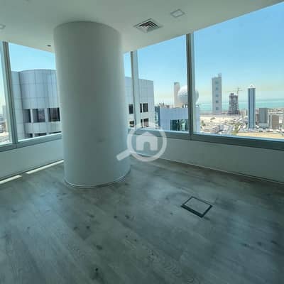 عقارات تجارية اخرى  للايجار في الشرق، مدينة الكويت - Commercial office with a grace period for rent in Sharq