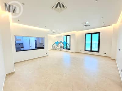 شقة 4 غرف نوم للايجار في الدعية، مدينة الكويت - VVIP Luxury Brand New 4 Bedroom Floor with Balcony in Hessa Al Mubarak