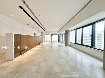 فلیٹ 3 غرف نوم للايجار في بنيد القار، مدينة الكويت - Three bedroom duplex with maids room available in Bneid al qar