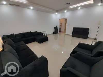 فلیٹ 3 غرف نوم للايجار في الفنيحل، مدينة الكويت - Sabah Al-Ahmad 3 Bedrooms Semi-furnished Apartment