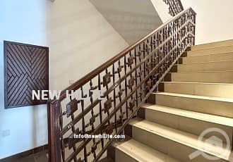 فیلا 6 غرف نوم للايجار في مشرف، مدينة الكويت - Spacious 6-Master Bedroom Villa for Rent in Mishref, Kuwait