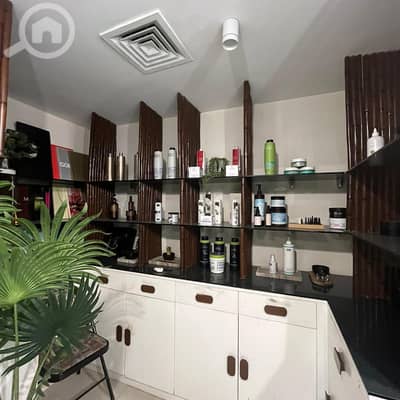 عقارات تجارية اخرى  للايجار في الجهرة، مدينة الكويت - Full floor salon for rent (key money) in Jahra