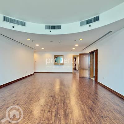 3 Bedroom Flat for Rent in Bnied Al Qar, Kuwait City - 3 bedroom semi furnished apartment for rent, Bneid al qar, Kuwait City