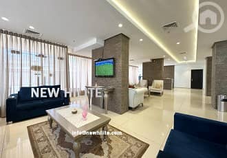 3 Bedroom Flat for Rent in Hawally, Kuwait City - Spacious 3-Bedroom Apartment for Rent in Maidan Hawally