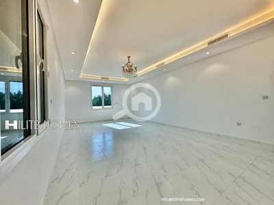 3 Bedroom Flat for Rent in Salwa, Kuwait City - Three master Bedroom floor for rent in salwa