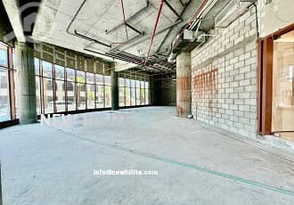 عقارات تجارية اخرى  للايجار في حولي، مدينة الكويت - Prime Commercial Shop for Rent in Hawally