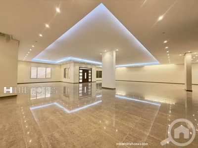 فیلا 5 غرف نوم للايجار في الجابرية، مدينة الكويت - Spacious villa for rent in Jabriya