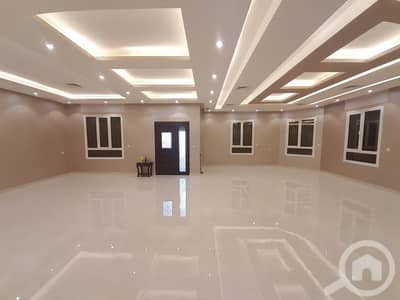 شقة 4 غرف نوم للايجار في الفنيحل، مدينة الكويت - Sabah Al-Ahmad = Ground Floor Spacious Modern Finishing