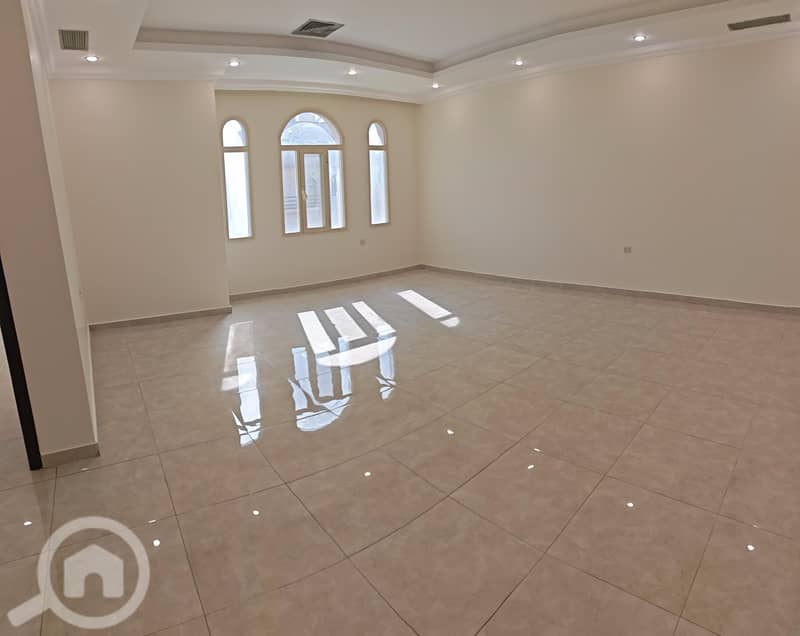 very nice clean full floor in Egaila very nice clean full floor in Egaila