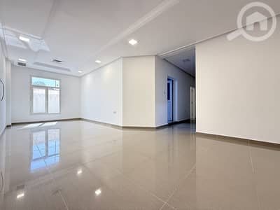 فلیٹ 3 غرف نوم للايجار في سلوى، مدينة الكويت - Salwa – Unfurnished Three Bedroom Apartment With Balcony