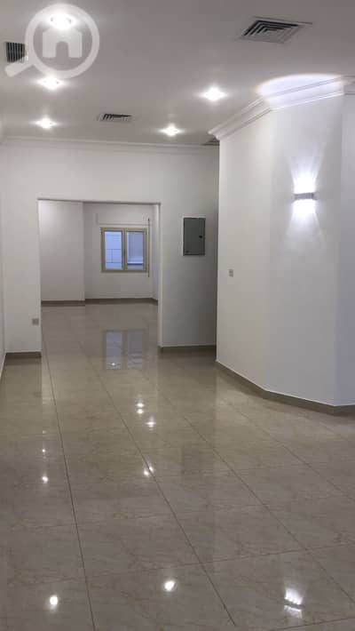 6 Bedroom Apartment for Rent in Jaber Al Ahmed, Kuwait City - للإيجار – دور كامل في منطقة جابر الأحمد