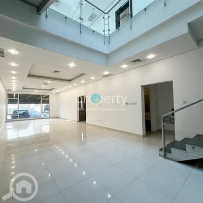 5 Bedroom Villa for Rent in Al Zahra, Kuwait City - Spacious Triplex with Pool for Rent in Zahra 5 Bedroom Villa for Rent in Al Zahra, Kuwait City - Spacious Triplex with Pool for Rent in Zahra