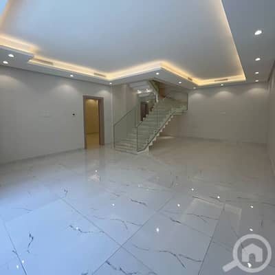 4 Bedroom Villa for Rent in Al Yarmuk, Kuwait City - Triplex Villa, 3 Floors, Semi-Furnished for Rent in Yarmouk