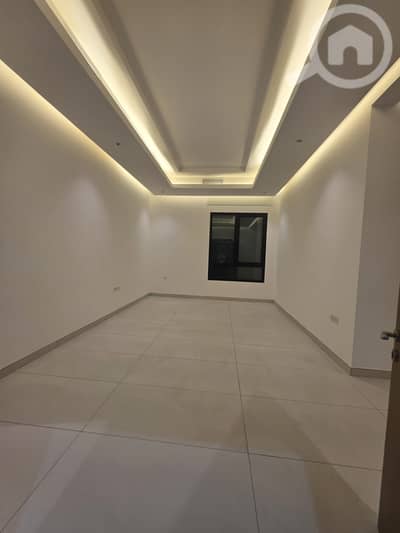 3 Bedroom Apartment for Rent in Mishref, Kuwait City - للايجار بمشرف شقه تشتطيب سوبر ديلوكس