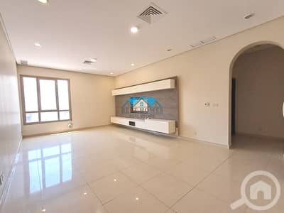 3 Bedroom Flat for Rent in Mishref, Kuwait City - Bright 3 Bedroom Apartment with Dressing Cabinets in West Mishref 3 Bedroom Flat for Rent in Mishref, Kuwait City - Bright 3 Bedroom Apartment with Dressing Cabinets in West Mishref