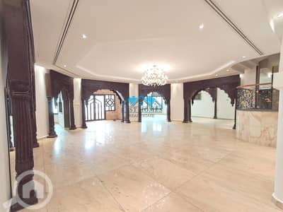 6 Bedroom Flat for Rent in Mishref, Kuwait City - Luxury 6 Bedroom Duplex Villa with Spacious Garden in Mishref