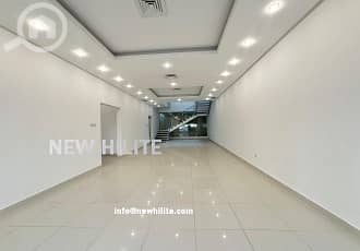 فیلا 5 غرف نوم للايجار في الزهراء، مدينة الكويت - Modern Triplex Villa with Private Pool for Rent in Zahra