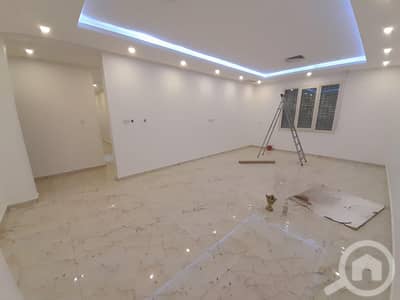 فلیٹ 4 غرف نوم للايجار في الفنيحل، مدينة الكويت - Sabah Al-Ahmad = 4 Bedrooms Spacious Super Deluxe Apartment