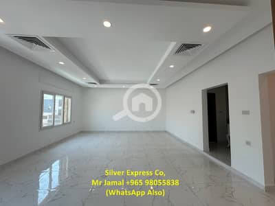 فلیٹ 5 غرف نوم للايجار في فنيطيس، مدينة الكويت - 5 Master Bedroom Villa Floor for Rent in Finatees.