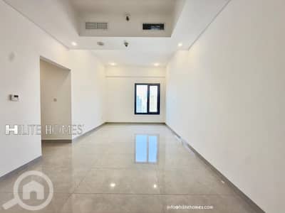 فلیٹ 2 غرفة نوم للايجار في السالمية، مدينة الكويت - Two bedrooms apartment for rent in Salmiya