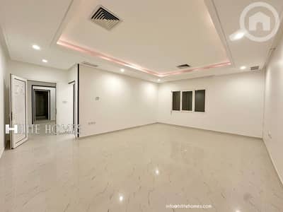 3 Bedroom Flat for Rent in Fahad Al Ahmed, Kuwait City - 3-Bedroom Ground Floor Apartment for Rent – Fahad Al Ahmad