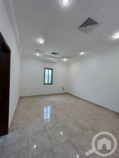 فلیٹ 3 غرف نوم للايجار في بيان، مدينة الكويت - Apartment for rent in Bayan