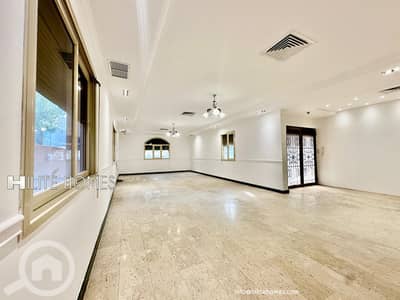 4 Bedroom Flat for Rent in Al Jabriya, Kuwait City - Four bedroom floor with private entrance for rent in Jabriya