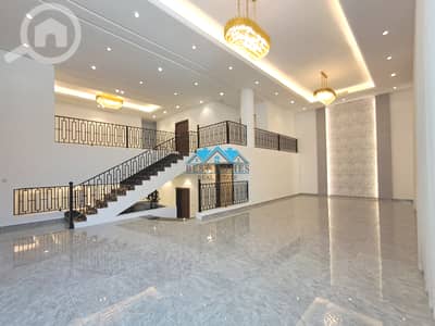 6 Bedroom Villa for Rent in Fnaitees, Kuwait City - Luxury 6 Bedroom Triplex House with Private Entrance in Funaitees
