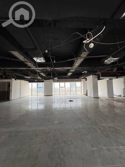Other Commercial for Rent in Al Mirqab, Kuwait City - Half a commercial floor with a grace period for rent in Al Murqab