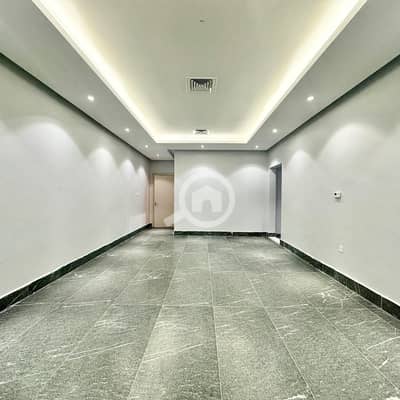 فلیٹ 4 غرف نوم للايجار في حطين، مدينة الكويت - Spacious 4 Bedroom Ground Floor Home for Rent In Hateen