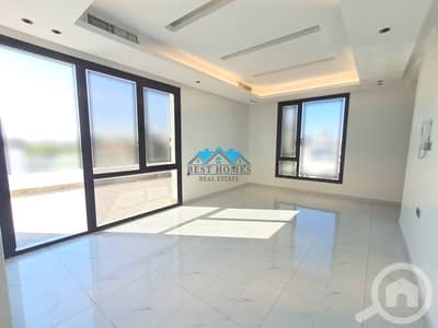 فلیٹ 3 غرف نوم للايجار في الشعب، مدينة الكويت - Bright 3 Bedrooms Apartment with Large Rooftop in Shaab