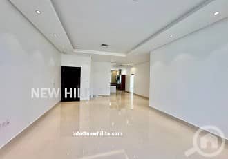 3 Bedroom Apartment for Rent in Al Siddeeq, Kuwait City - Spacious 3-Bedroom Apartment with Balcony for Rent in Siddeeq
