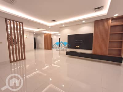 شقة 4 غرف نوم للايجار في بيان، مدينة الكويت - Bright 4 Bedroom Ground Floor Apartment with Private Entrance in Bayan